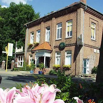 Im Schützenhof,
